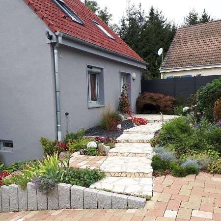Gite Terre D'Helene 4 A 5 Pers Proche Strasbourg 42 M2, 3 Etoiles, Wifi, Paisible, Jardin, Proche Commerces,16 Atouts, Animaux Acceptes Berstett Экстерьер фото